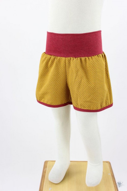 kurze Hose für Kinder mit Punkten auf gelb 116-128