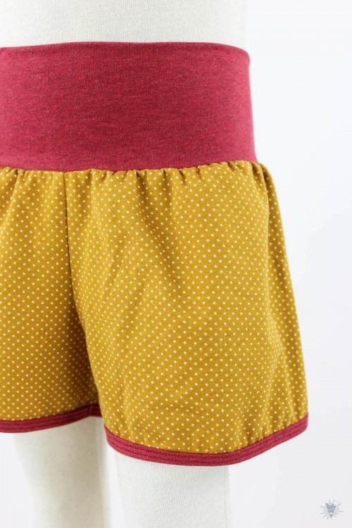 kurze Hose für Kinder mit Punkten auf gelb 80-92