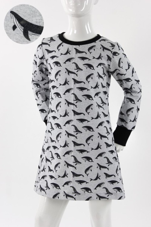 Langarm-Shirtkleid hellgrau mit Buckelwalen