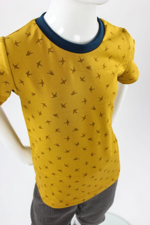 Kinder-T-Shirt gelb mit Vögeln