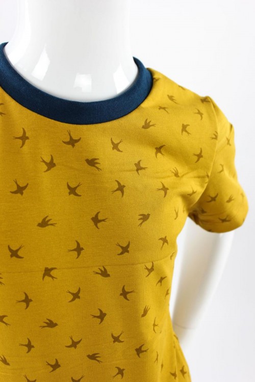 Kinder-T-Shirt gelb mit Vögeln