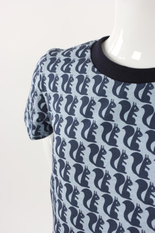 T-Shirt für Kinder blau mit Eichhörnchen