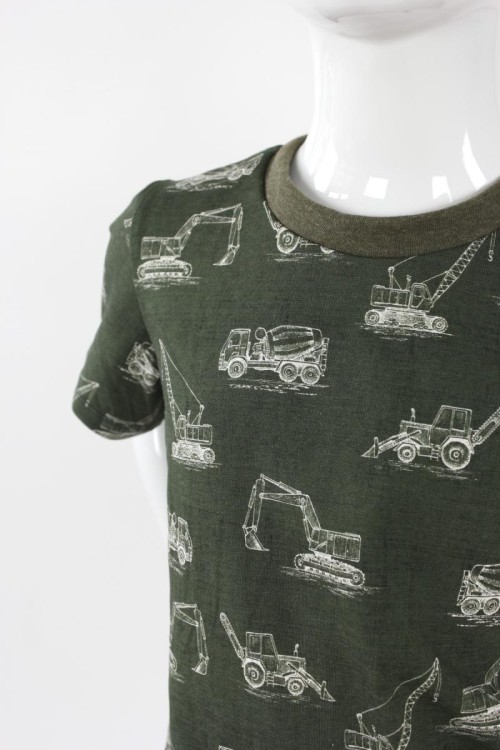 T-Shirt für Kinder dunkelgrün meliert mit Baufahrzeugen